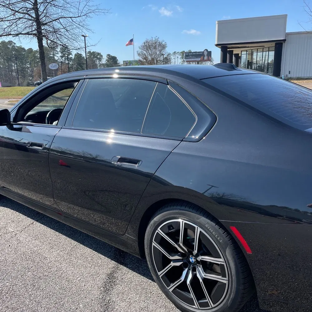 2023 BMW 7-Series 740i