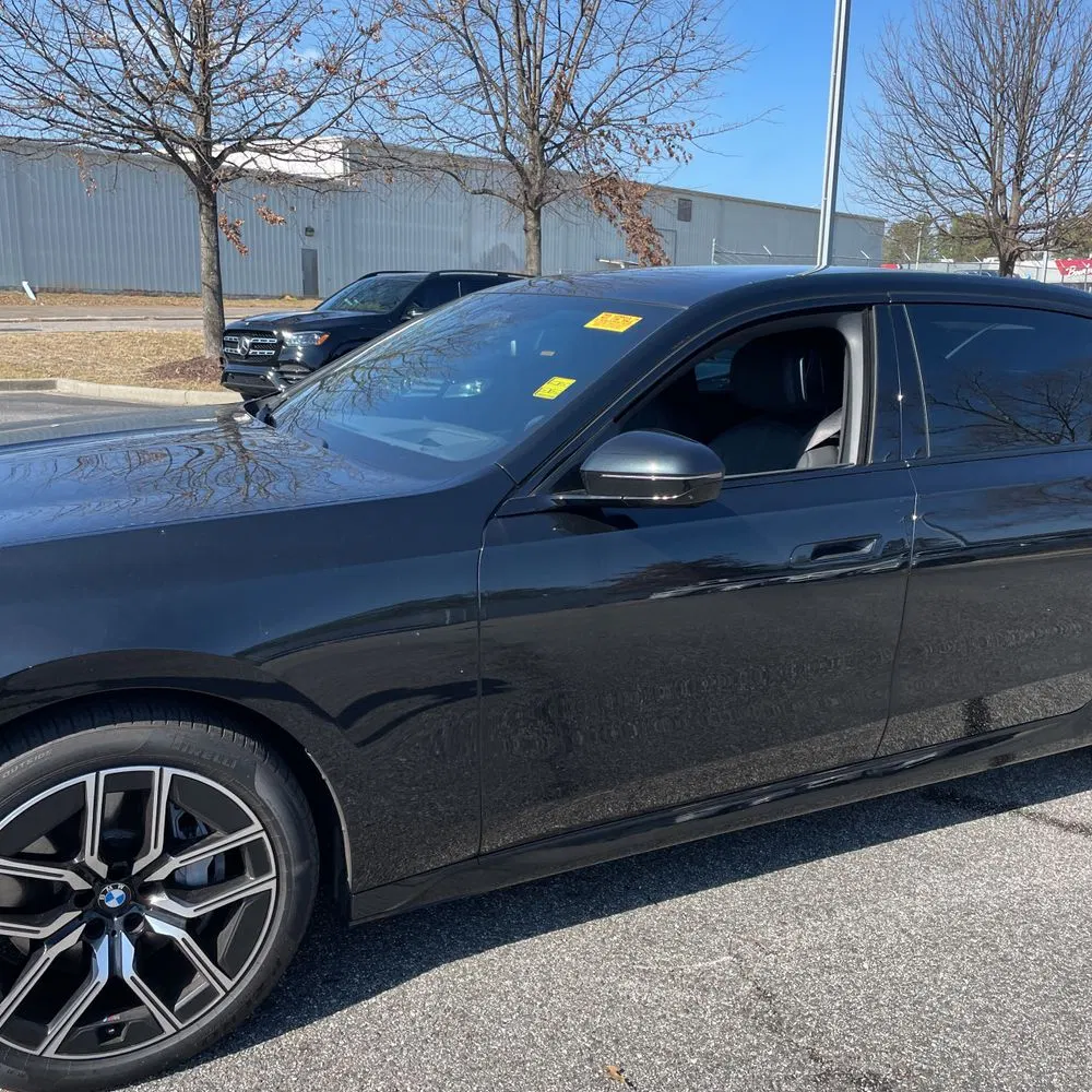 2023 BMW 7-Series 740i