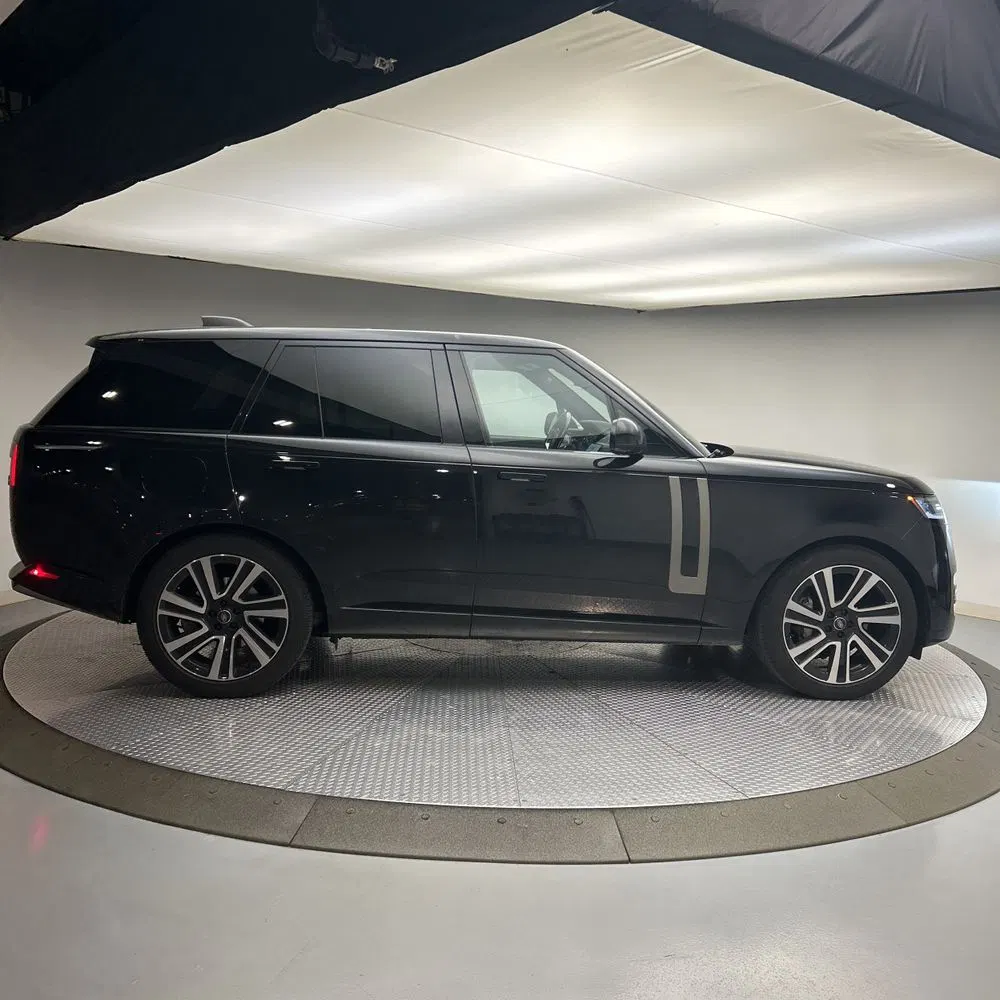 2023 Land Rover Range Rover P400 SE