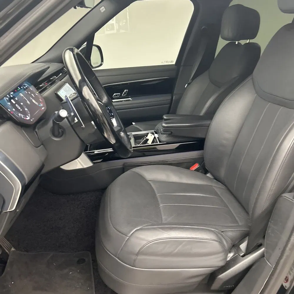 2023 Land Rover Range Rover P400 SE