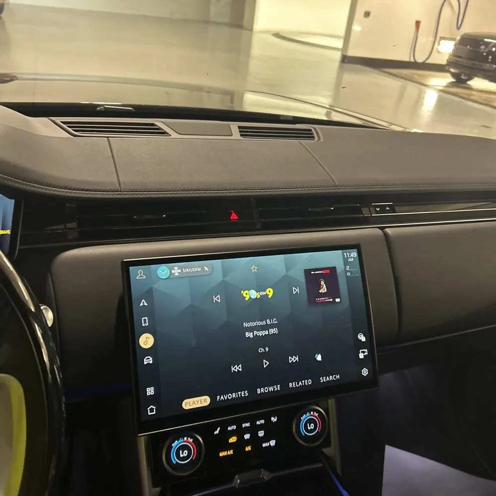 2023 Land Rover Range Rover P400 SE