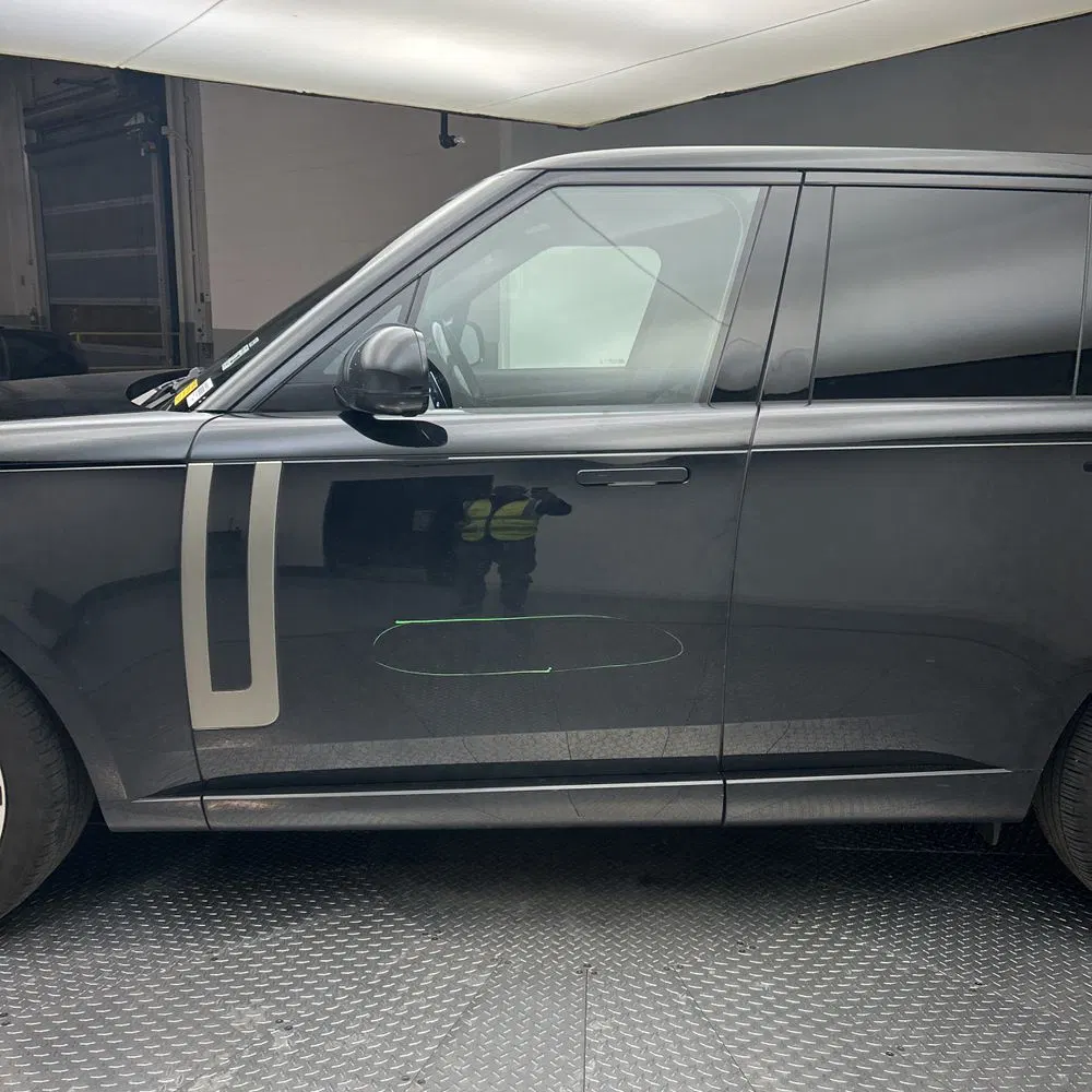 2023 Land Rover Range Rover P400 SE