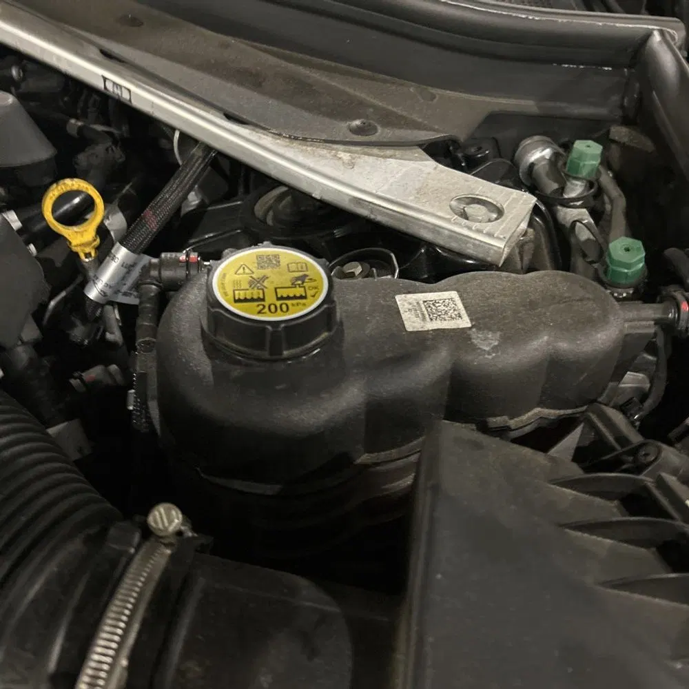 2023 Land Rover Range Rover P400 SE