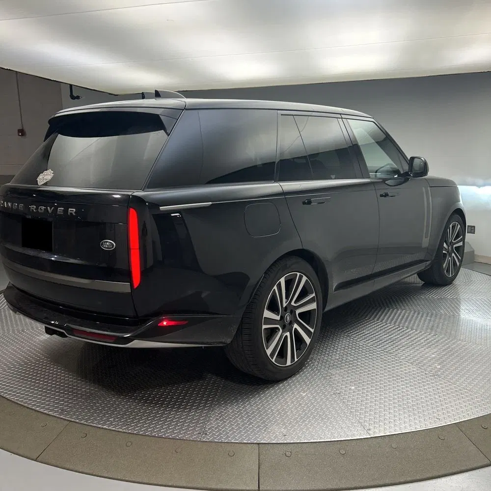 2023 Land Rover Range Rover P400 SE