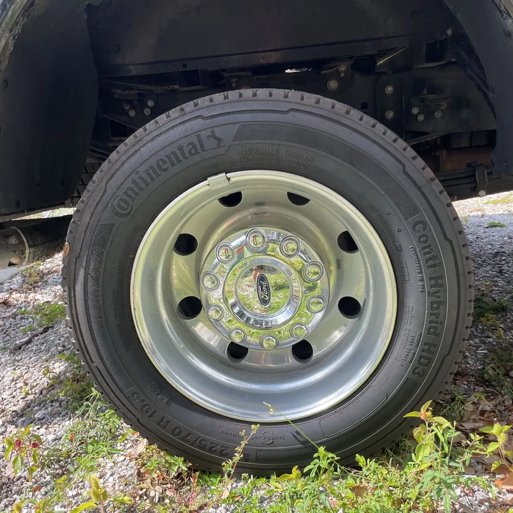 2023 Ford F-450 Super Duty Lariat