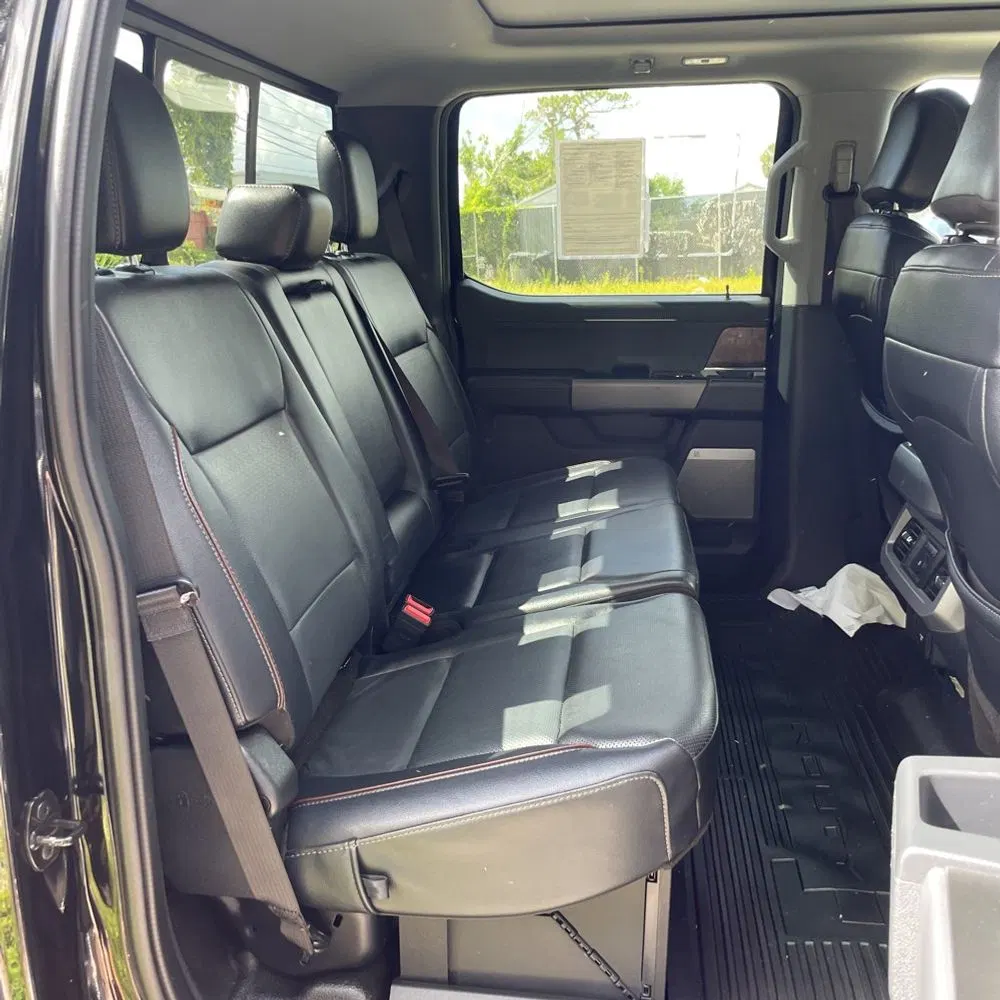 2023 Ford F-450 Super Duty Lariat