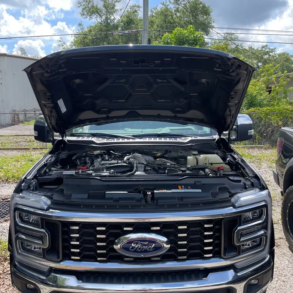 2023 Ford F-450 Super Duty Lariat