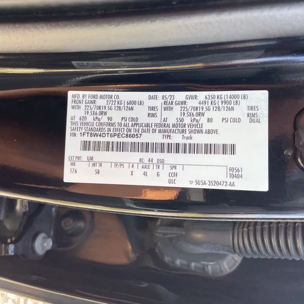 2023 Ford F-450 Super Duty Lariat