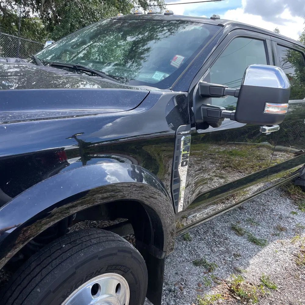 2023 Ford F-450 Super Duty Lariat
