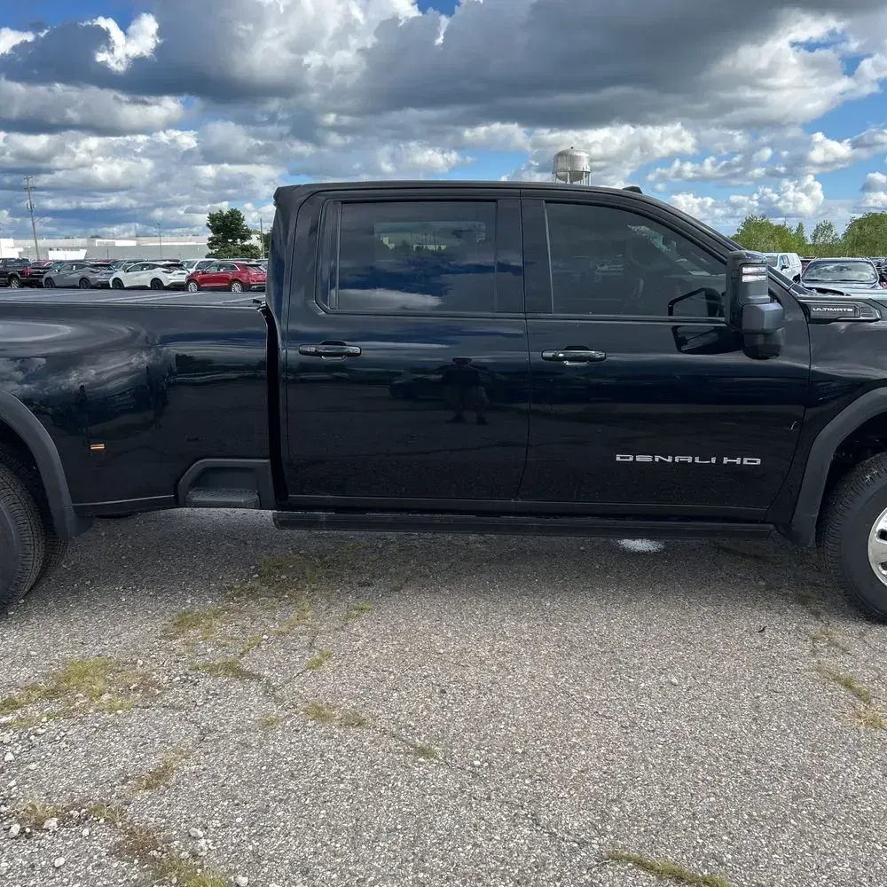 2024 GMC Sierra 3500 Denali Ultimate