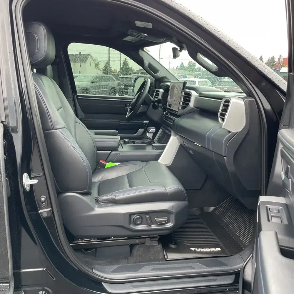 2022 Toyota Tundra Platinum