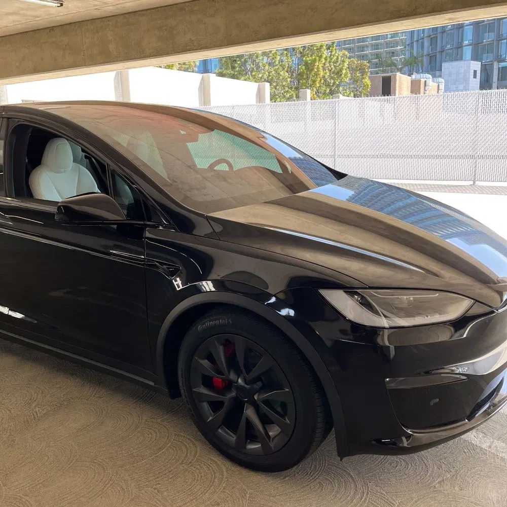 2024 Tesla Model X Plaid