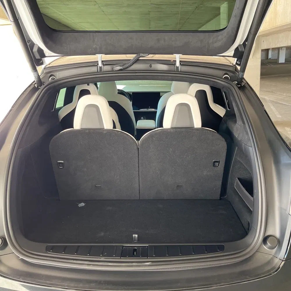 2024 Tesla Model X Plaid