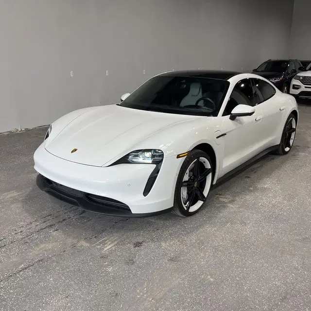 2020 Porsche Taycan 4S