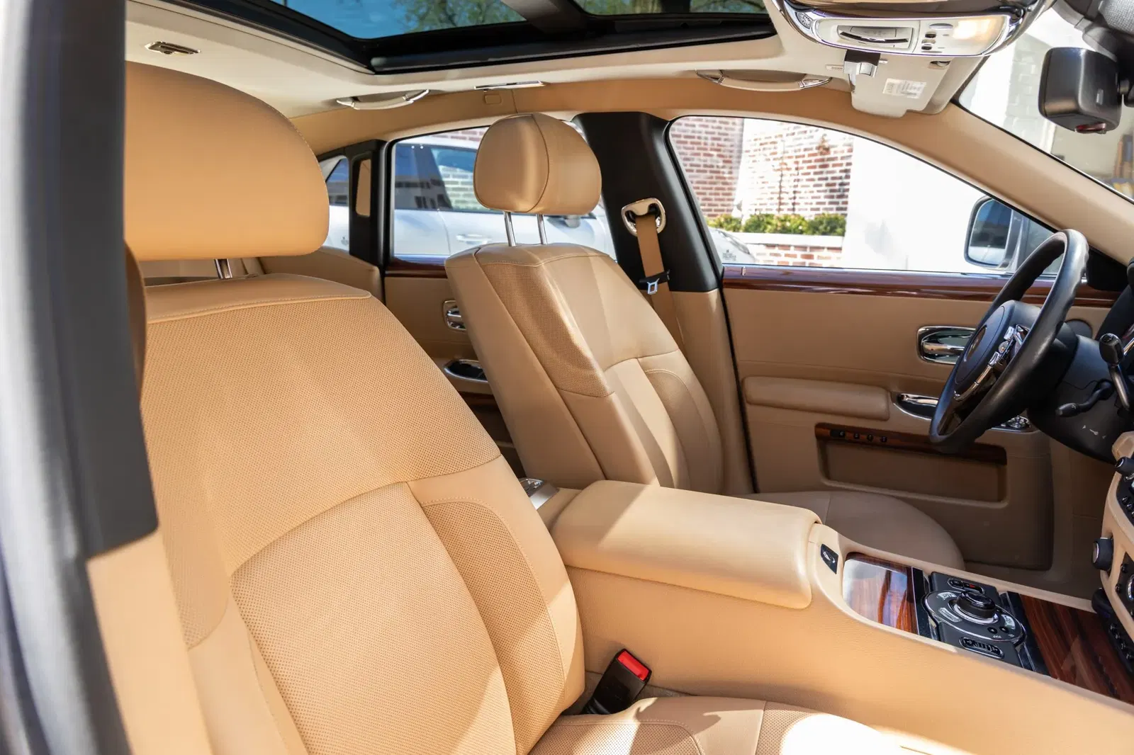 8k-Mile 2010 Rolls-Royce Ghost