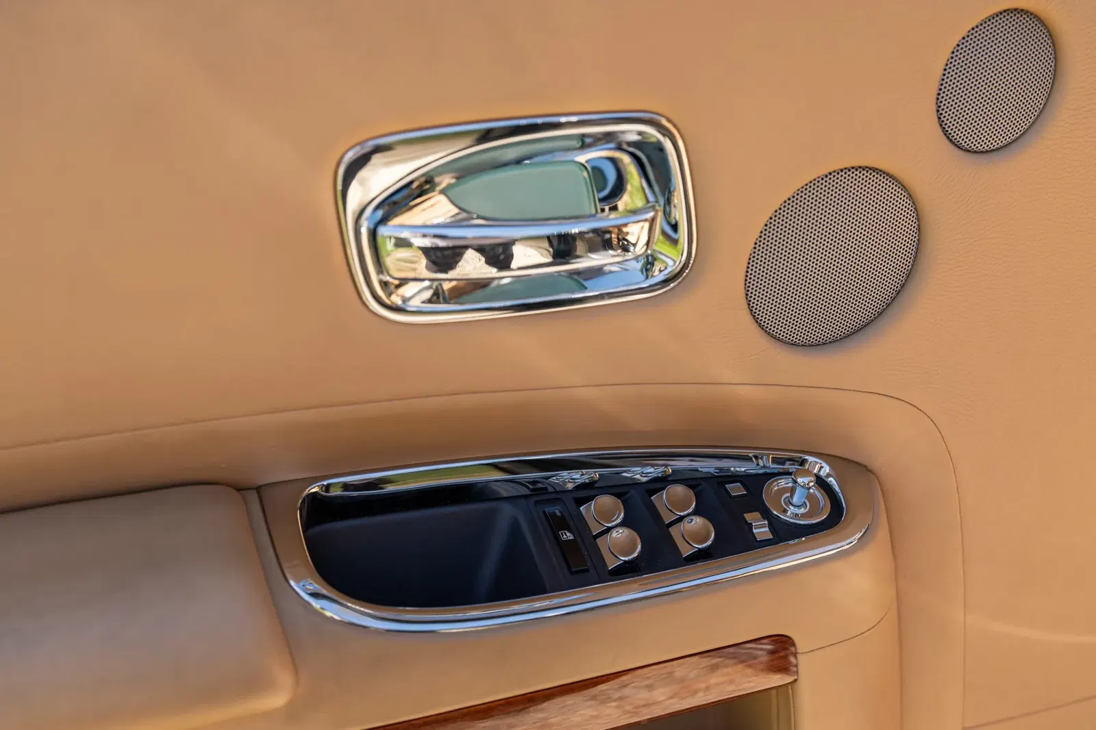 8k-Mile 2010 Rolls-Royce Ghost