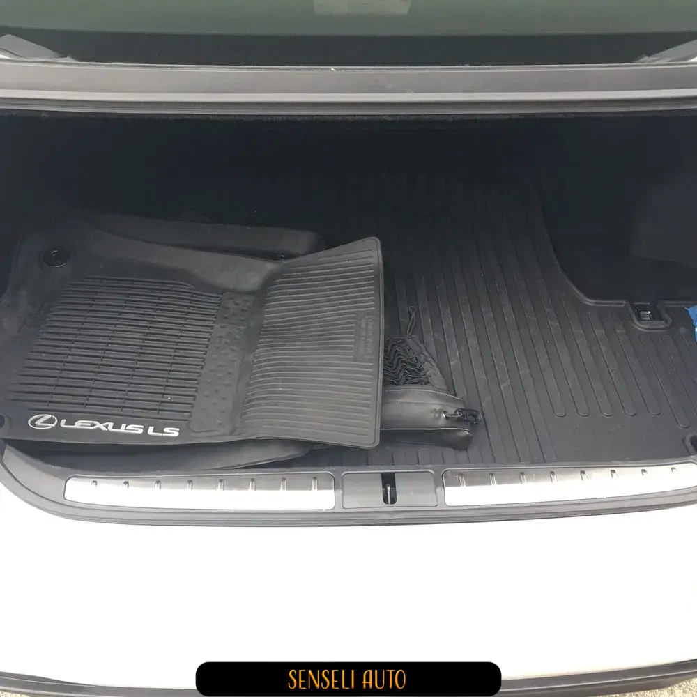 2018 Lexus LS 500 Base