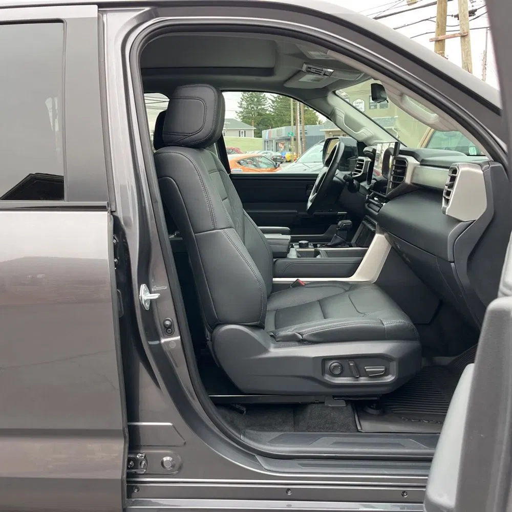 2024 Toyota Tundra Limited HV