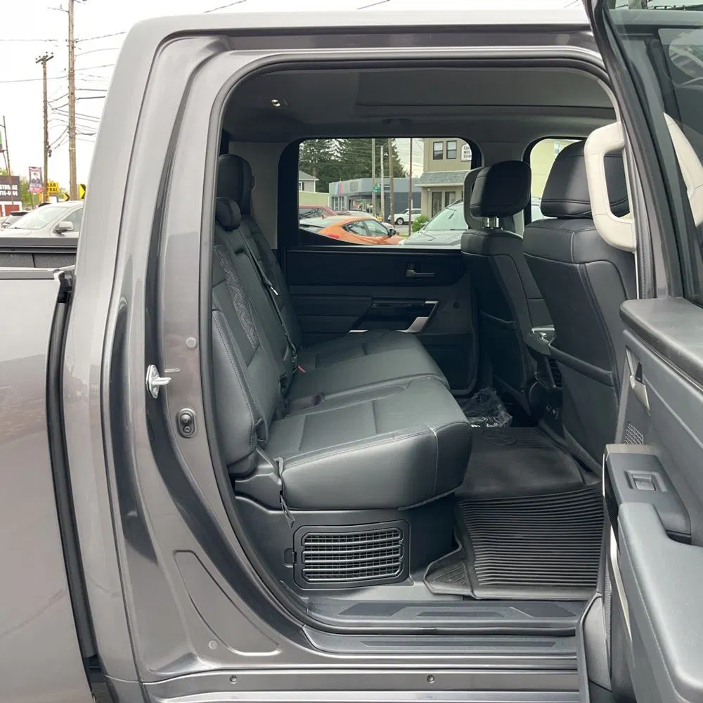 2024 Toyota Tundra Limited HV