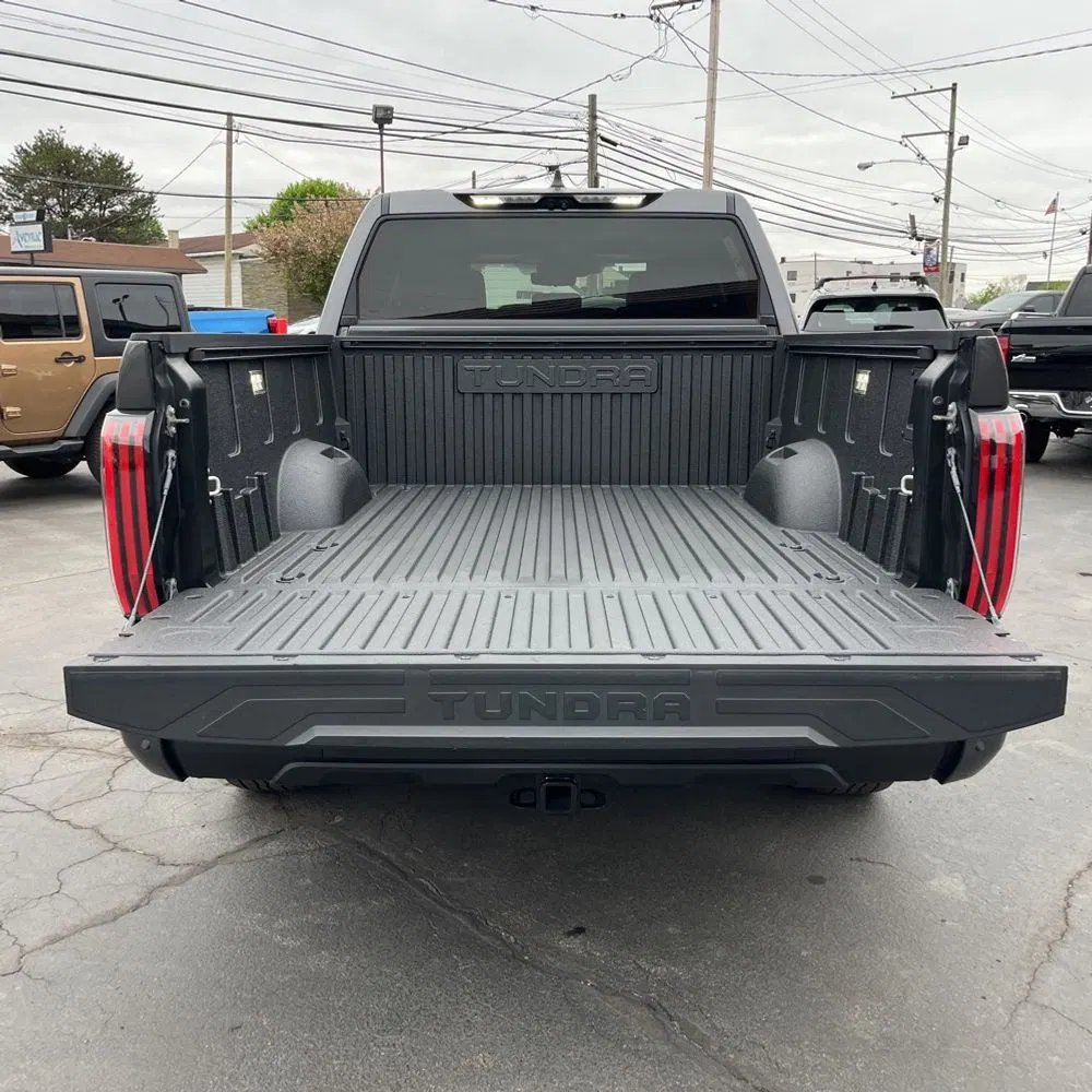 2024 Toyota Tundra Limited HV