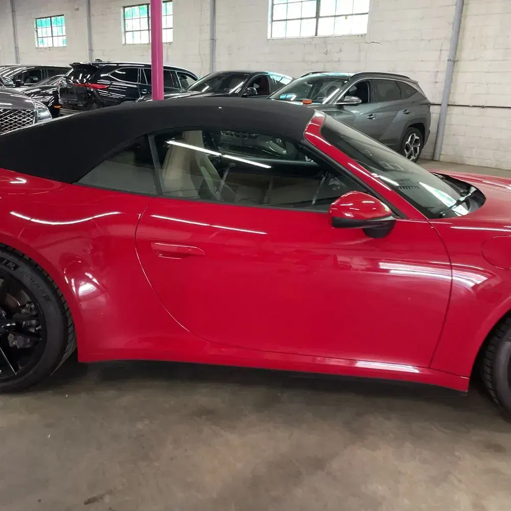2021 Porsche 911 Carrera