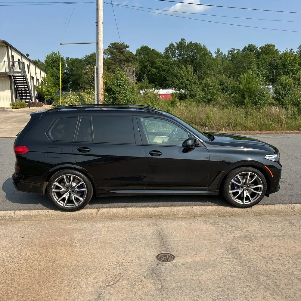 2021 BMW X7 M50i