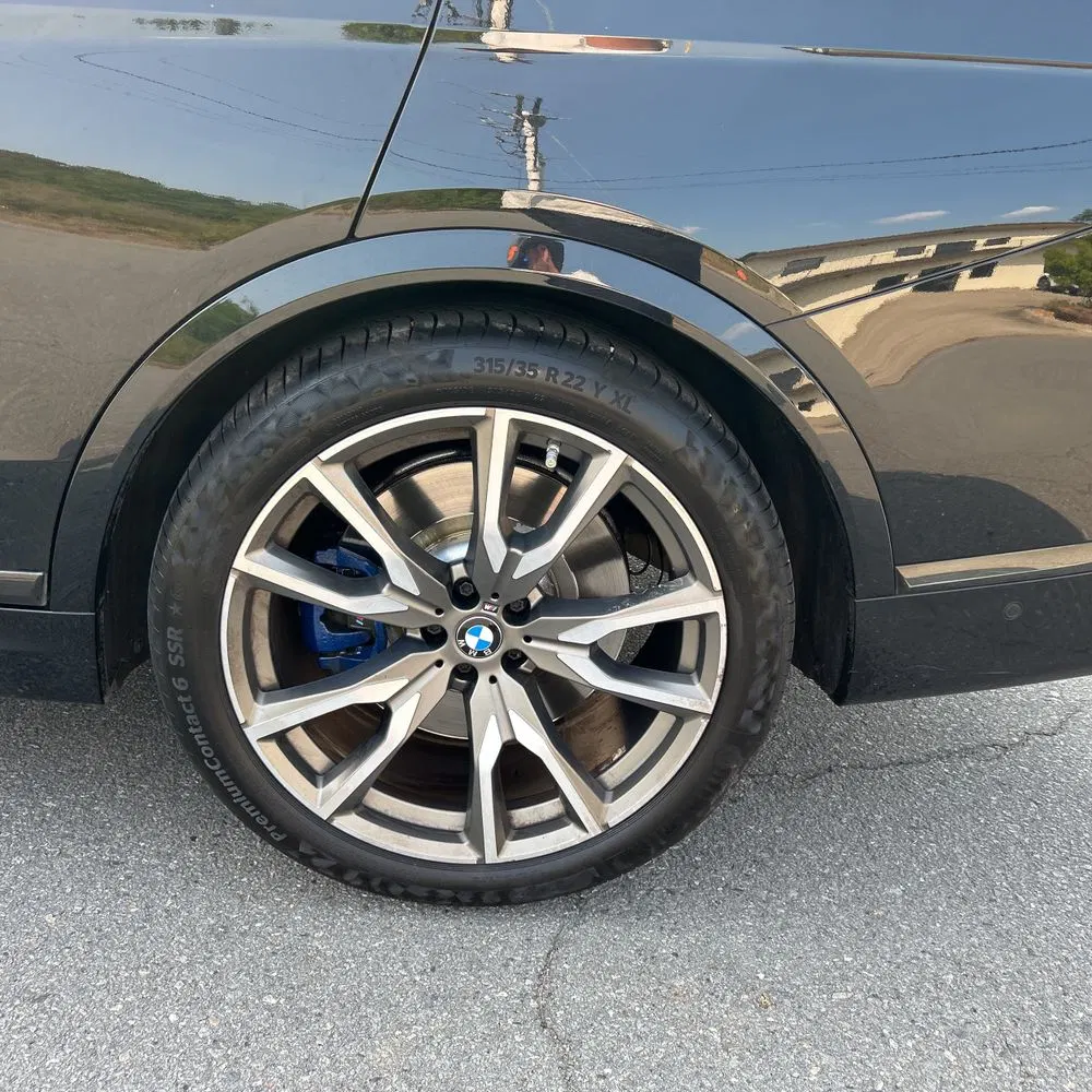 2021 BMW X7 M50i