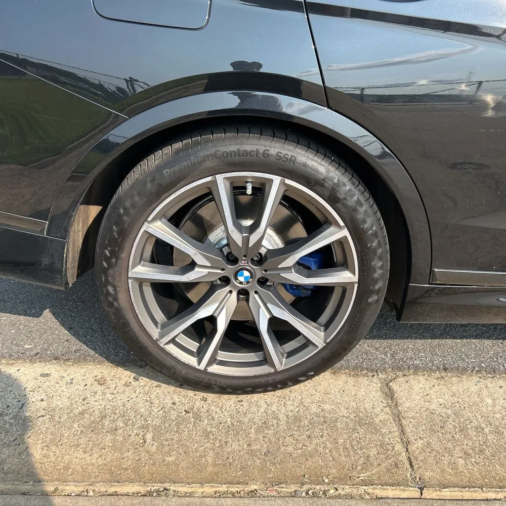 2021 BMW X7 M50i