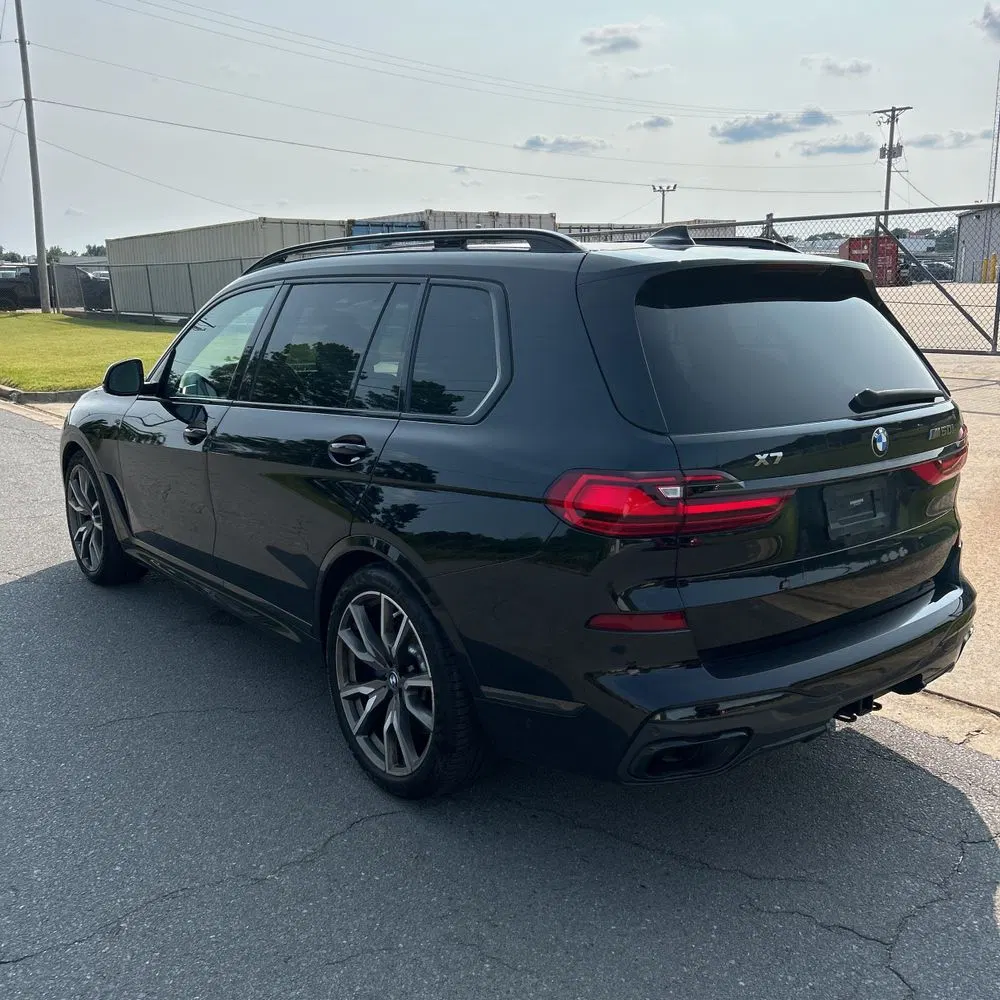 2021 BMW X7 M50i