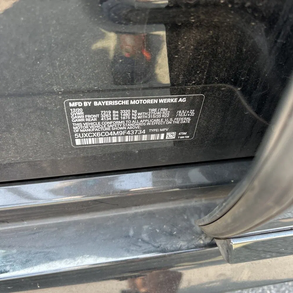 2021 BMW X7 M50i