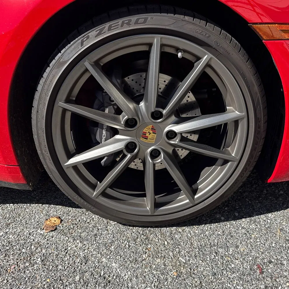 2021 Porsche 911 Carrera