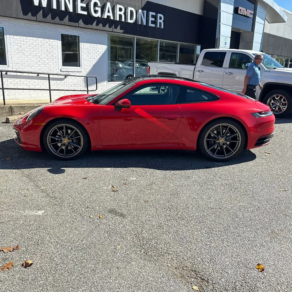 2021 Porsche 911 Carrera