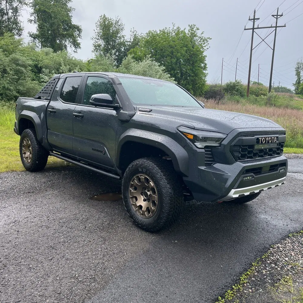 2025 Toyota Tacoma Trailhunter HV
