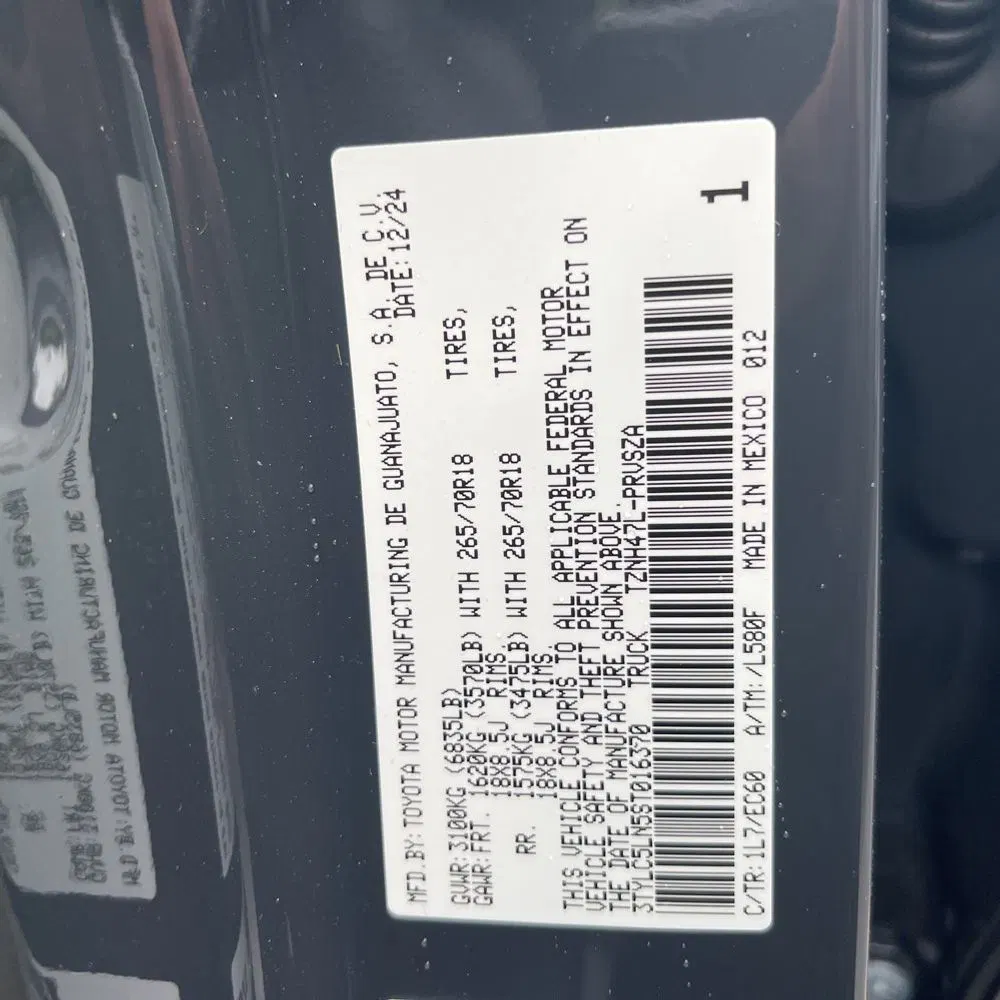 2025 Toyota Tacoma Trailhunter HV