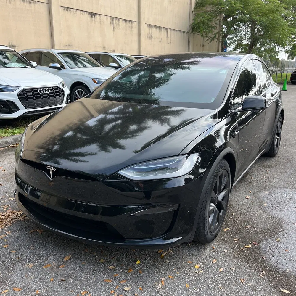 2022 Tesla Model X Plaid