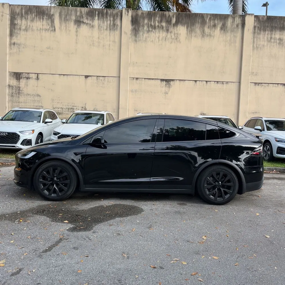 2022 Tesla Model X Plaid