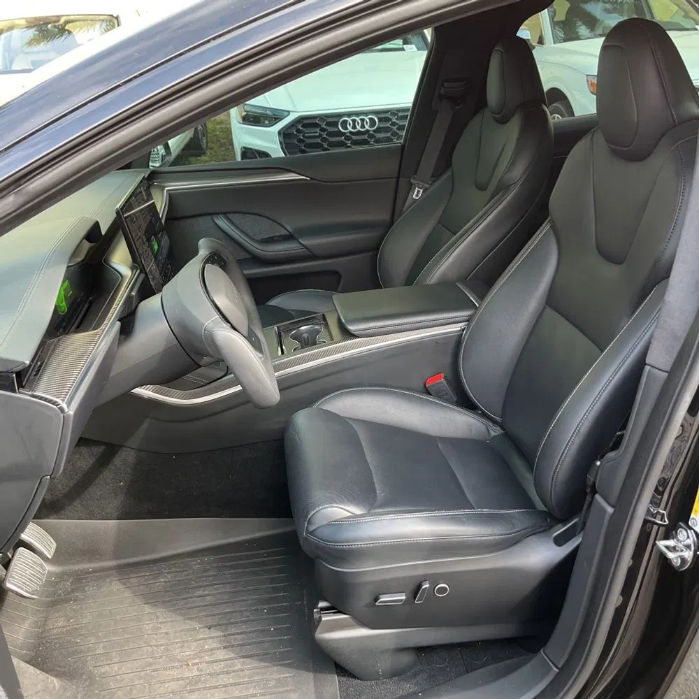 2022 Tesla Model X Plaid