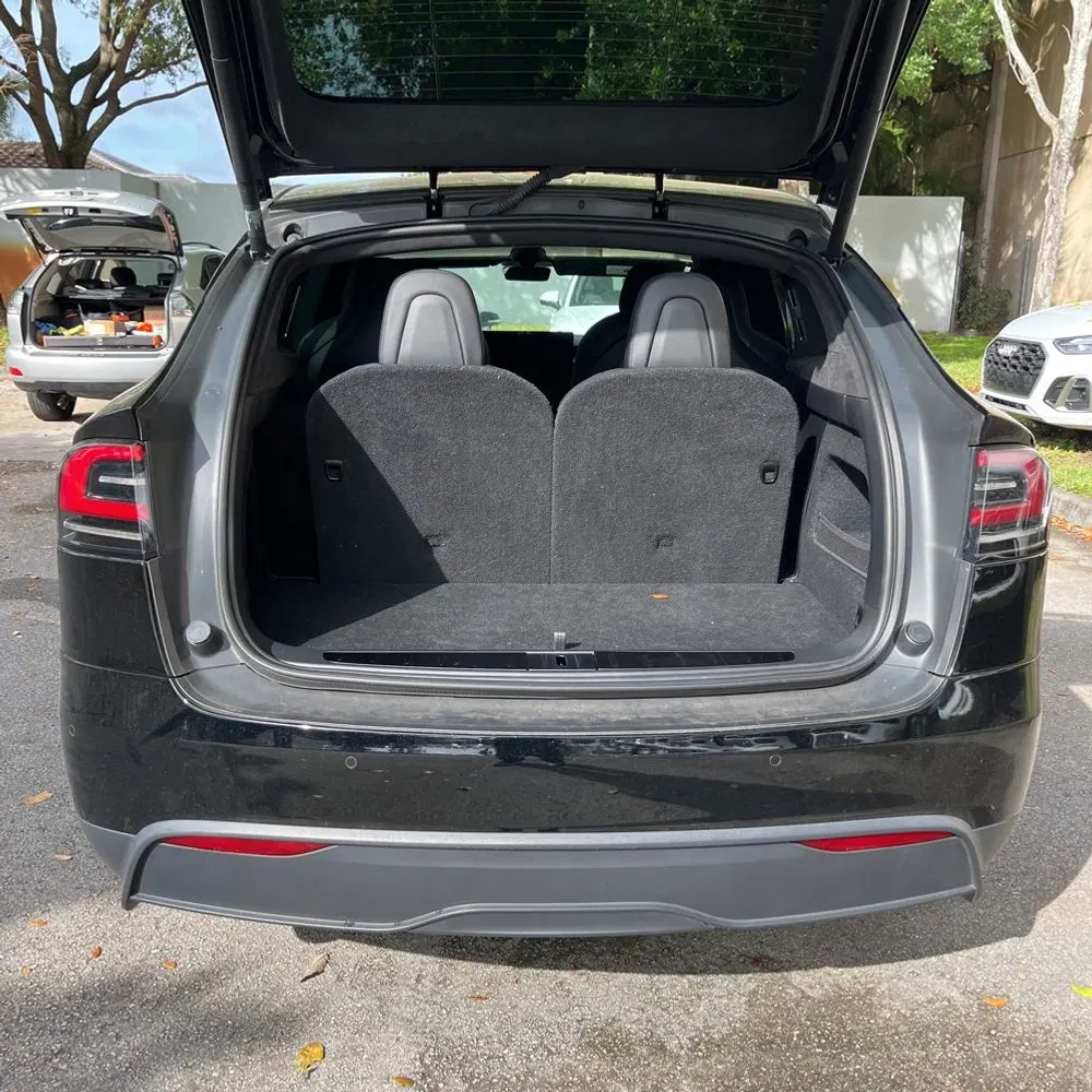 2022 Tesla Model X Plaid