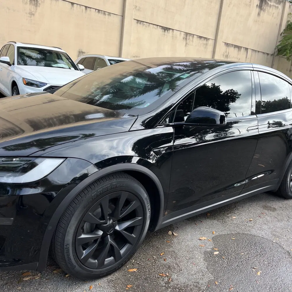 2022 Tesla Model X Plaid