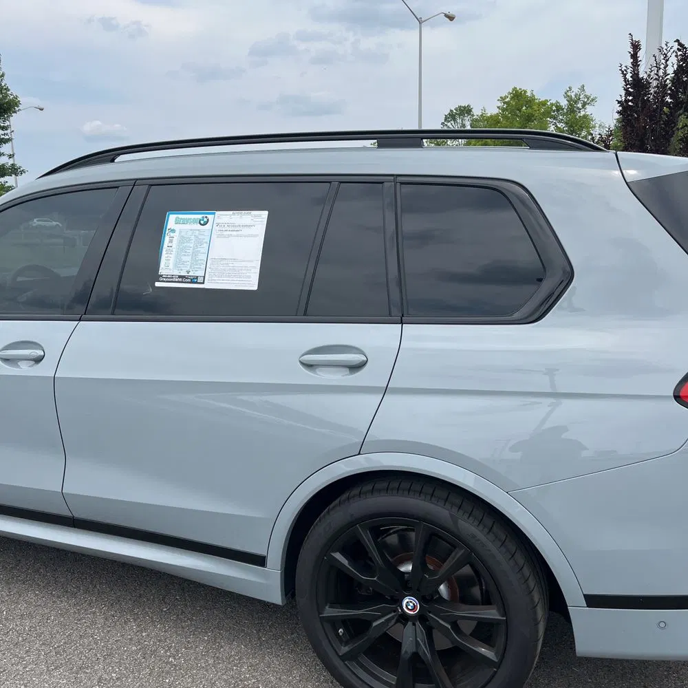 2023 BMW X7 M60i