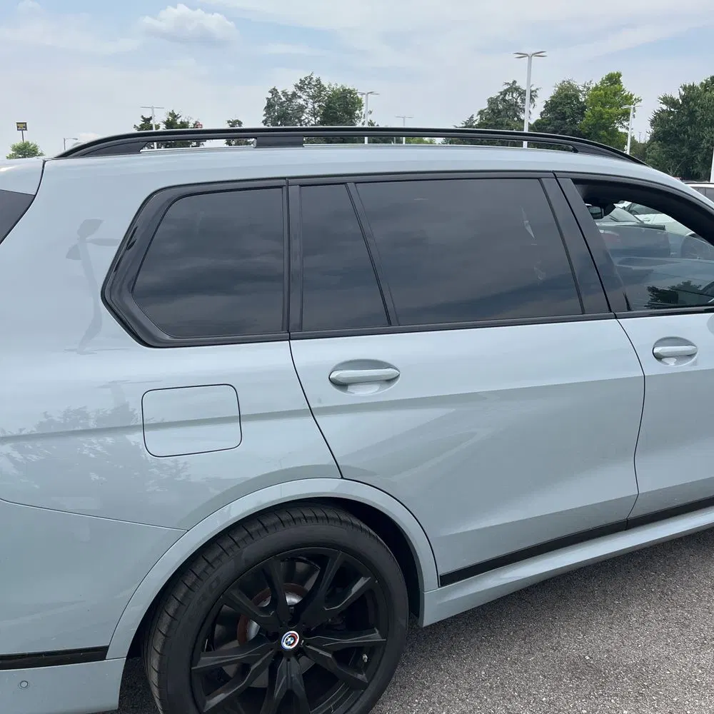 2023 BMW X7 M60i