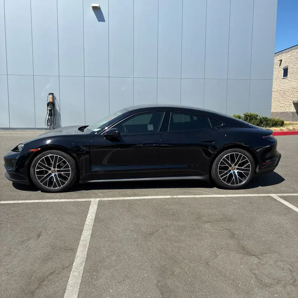 2023 Porsche Taycan Base