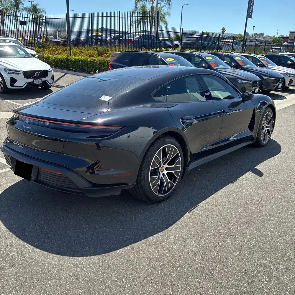 2023 Porsche Taycan Base