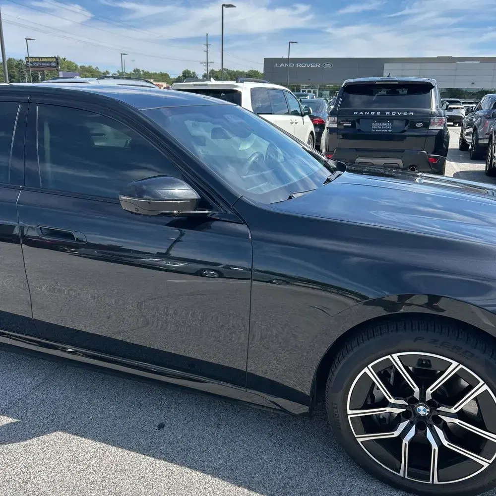2024 BMW 7-Series 750e xDrive