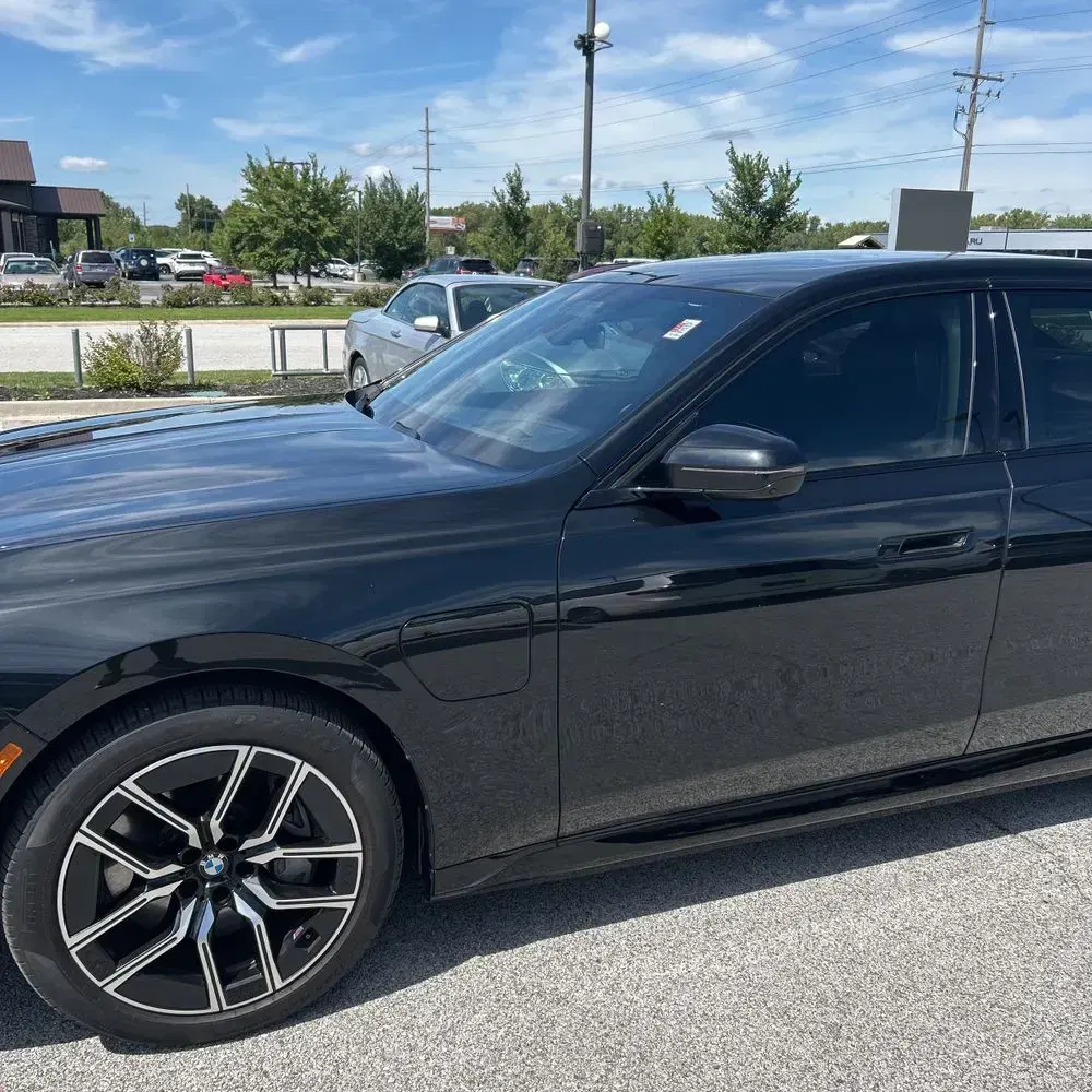 2024 BMW 7-Series 750e xDrive