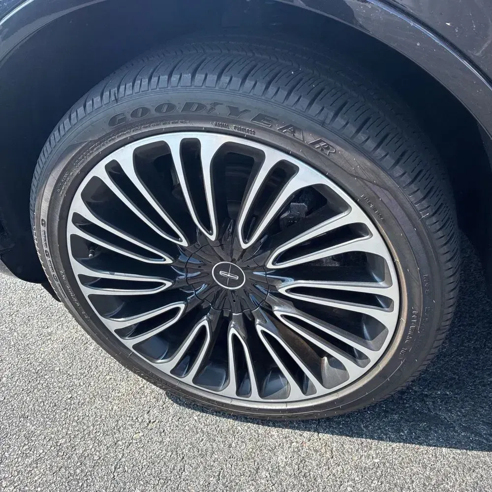 2023 Lincoln Aviator Black Label