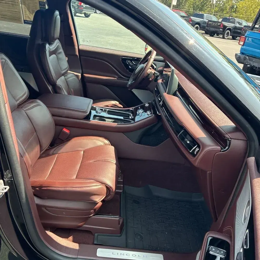 2023 Lincoln Aviator Black Label