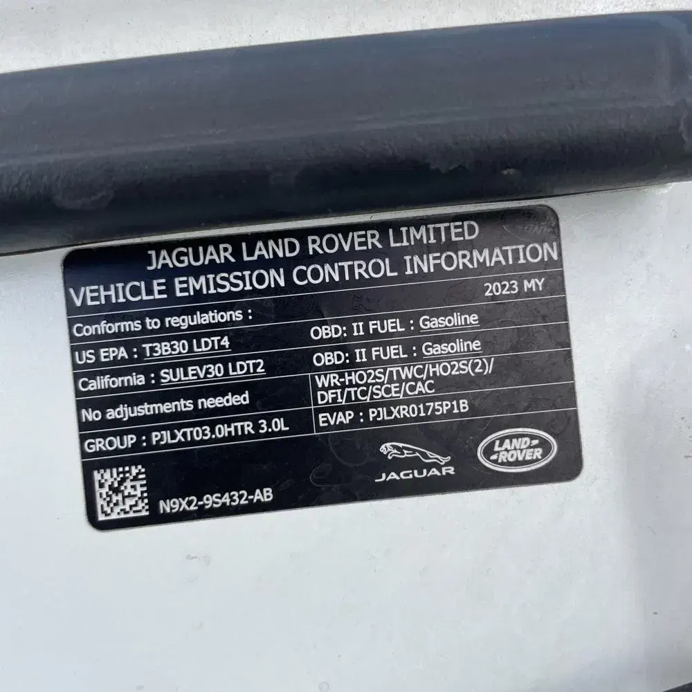 2023 Land Rover Range Rover SE