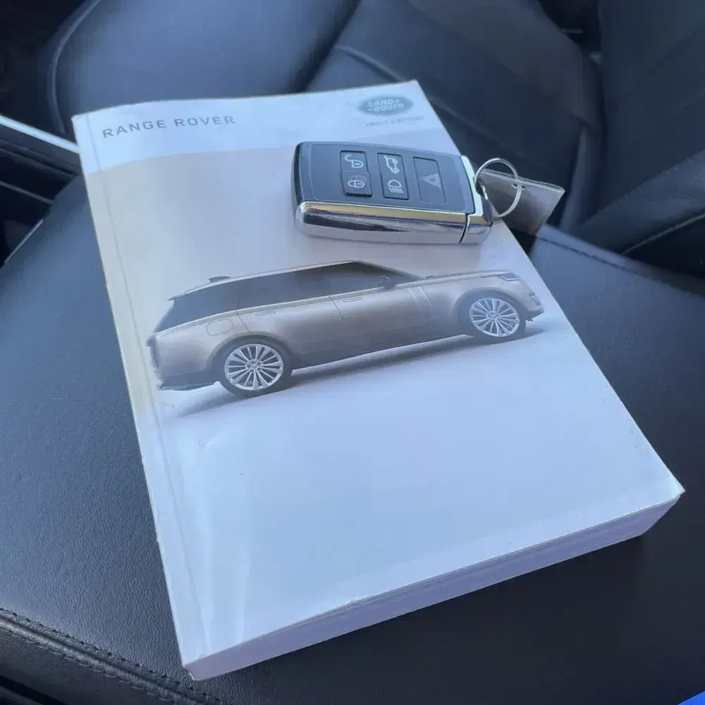 2023 Land Rover Range Rover SE