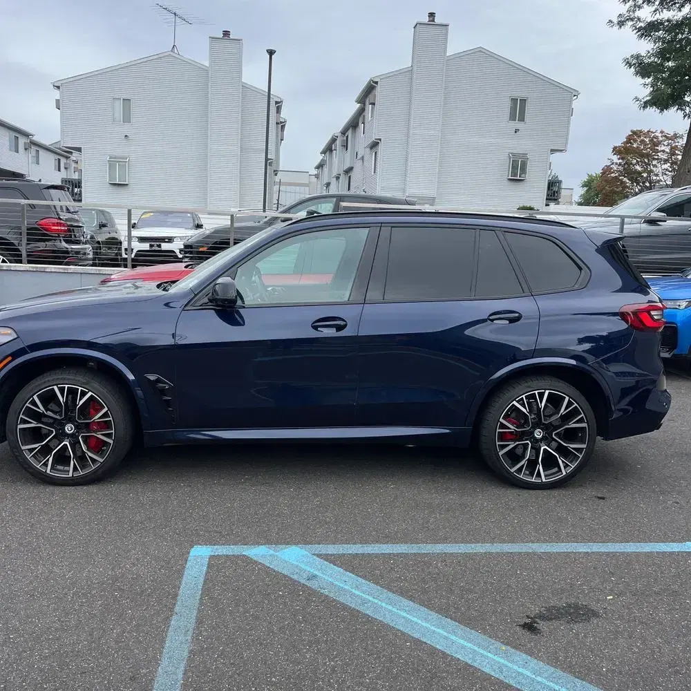 2022 BMW X5 M